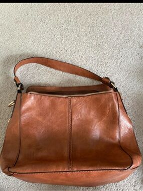 Classic Structured Women’s Shoulder Bag